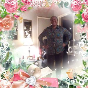 Meet your Posher, Gloria